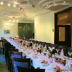 Hotel Kultura 4*