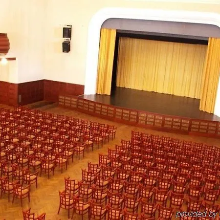 호텔 쿨투라 루좀베로크