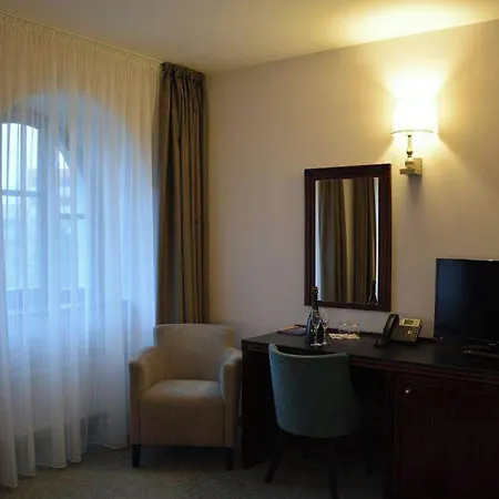 Kultura Hotel 4*