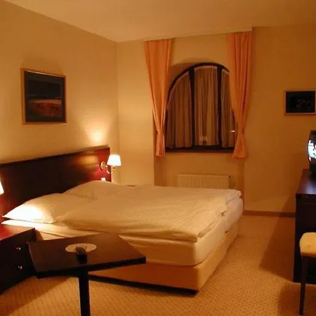 Hotel Kultura 4*